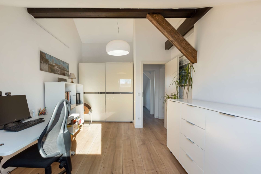 Zimmer links